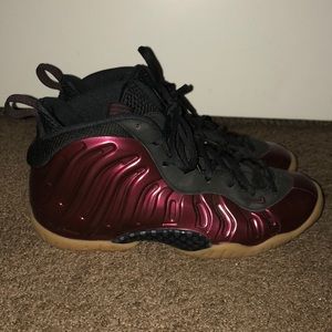 burgundy foamposites toddler